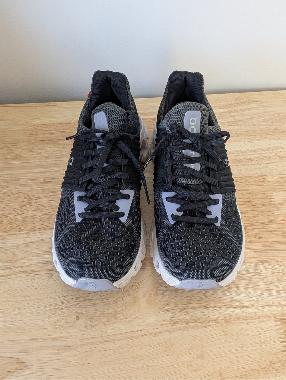On Cloud Cloud swift Women's Running Sneaker Size 7 Black Purple - Picture 7 of 8